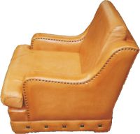 Poltrona em couro envelhecido