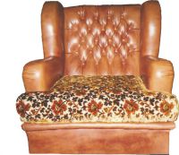 Poltrona em couro envelhecido